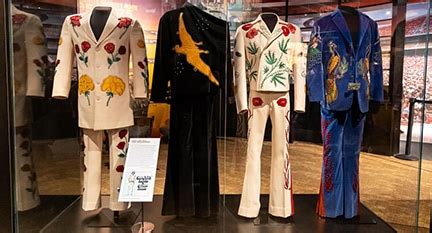 nashville nudie suits